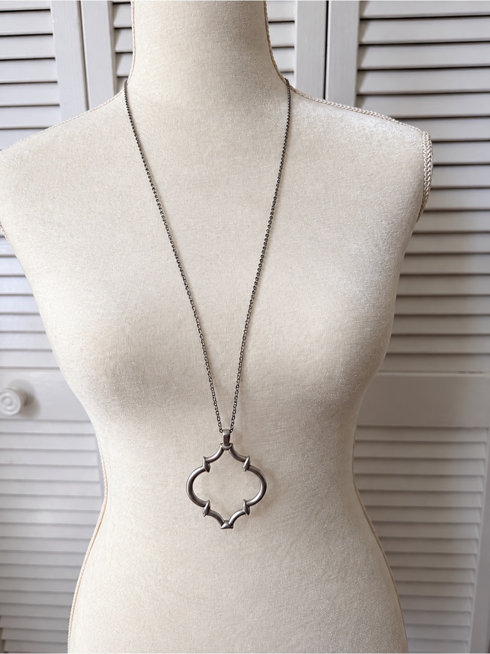 Silver Openwork Pendant Necklace - Women's Jewelry - Picture 2 of 4